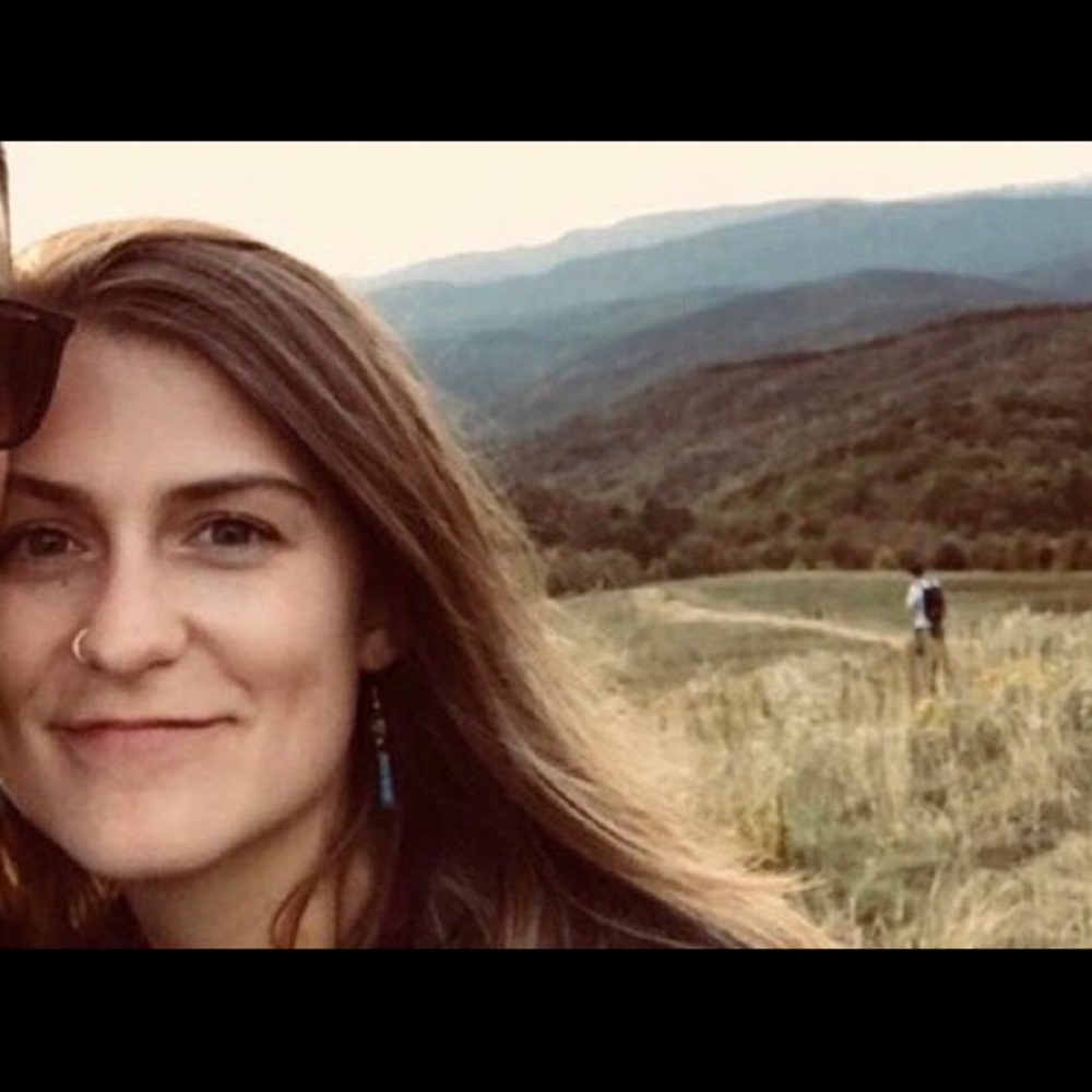 Meet your Posher, Jennifer